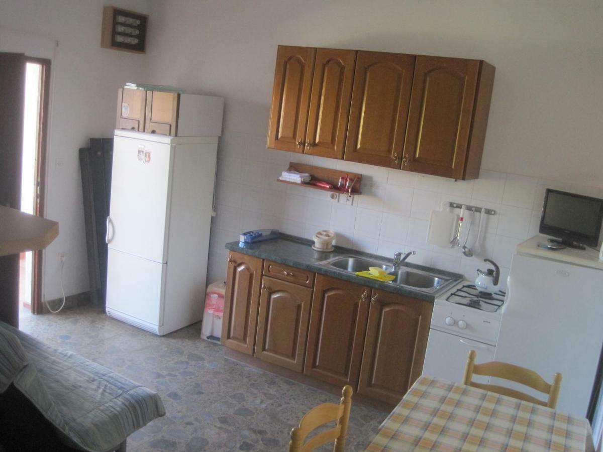 Apartments Ivan Perkov Tomas Bilo Primošten Extérieur photo