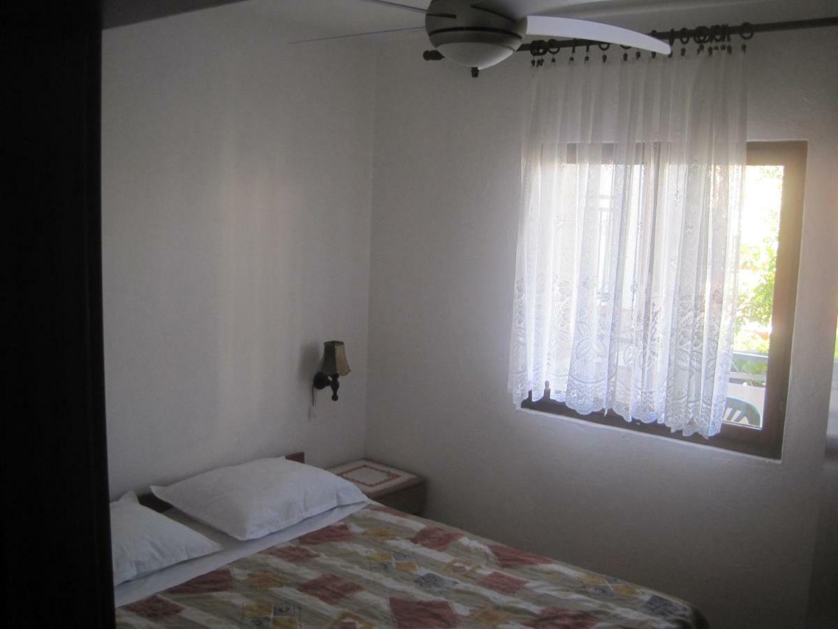 Apartments Ivan Perkov Tomas Bilo Primošten Extérieur photo