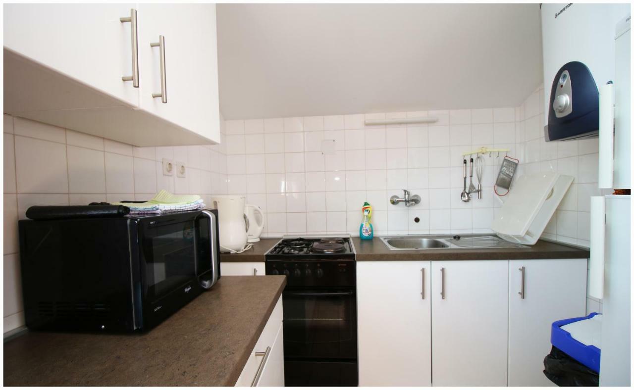 Apartments Ivan Perkov Tomas Bilo Primošten Extérieur photo