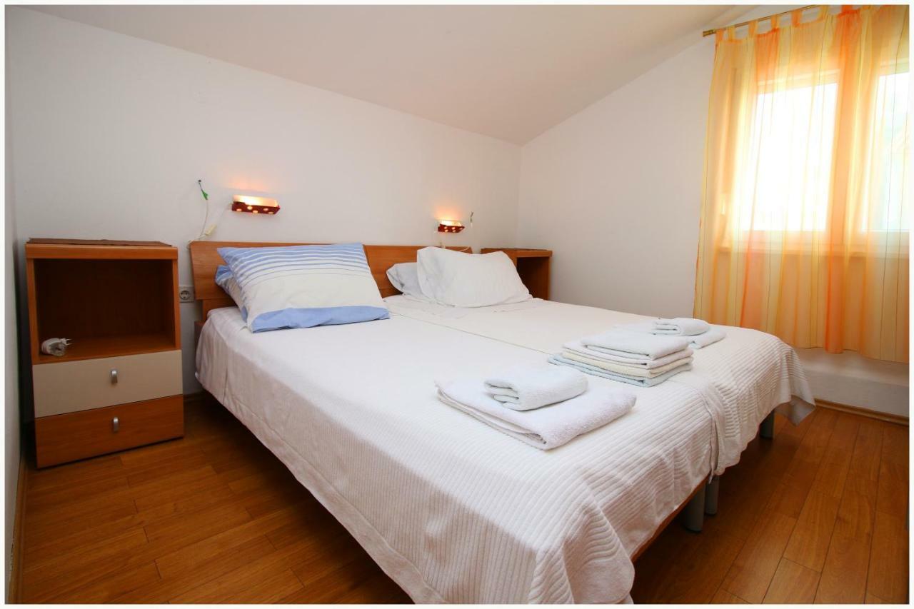 Apartments Ivan Perkov Tomas Bilo Primošten Extérieur photo