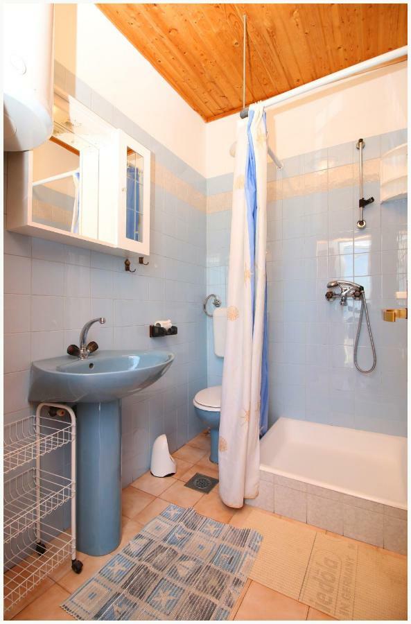 Apartments Ivan Perkov Tomas Bilo Primošten Extérieur photo