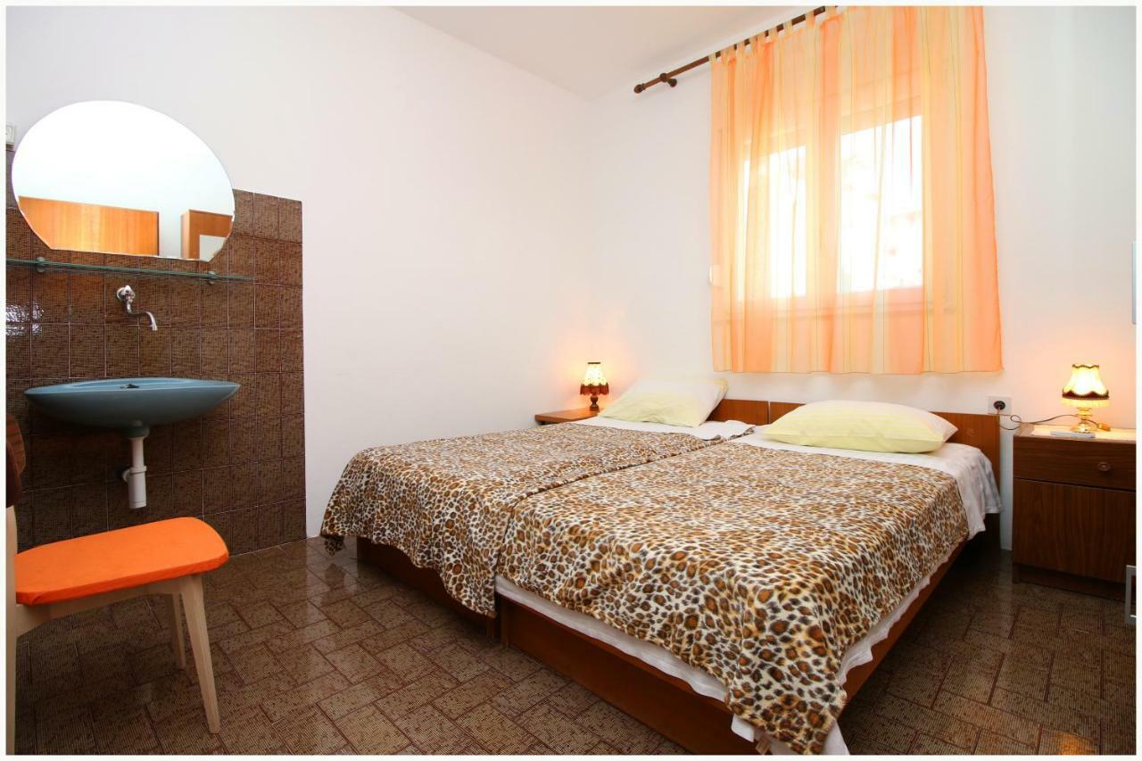 Apartments Ivan Perkov Tomas Bilo Primošten Extérieur photo